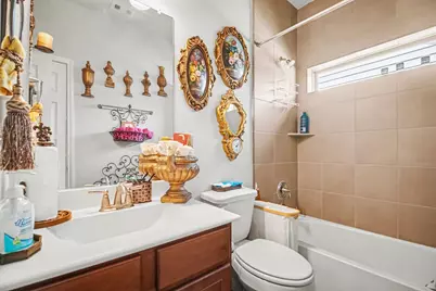 411 Asiatic Black Bear Way, Crosby, TX 77532 - Photo 14