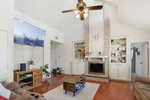 1 Wellington Park, Baytown, TX 77520 - Photo 14