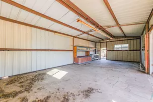 802 Wright St, El Campo, TX 77437 - Photo 36