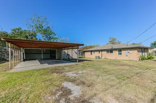 802 Wright St, El Campo, TX 77437 - Photo 38