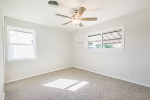 802 Wright St, El Campo, TX 77437 - Photo 12