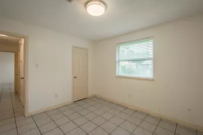 13402 T C Jester Boulevard, Houston, TX 77038 - Photo 12