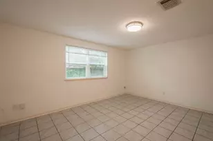 13402 T C Jester Blvd, Houston, TX 77038 - Photo 8