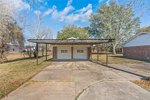 15903 Hickory Bend Dr, Alvin, TX 77511 - Photo 24