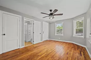 4020 Ave O 1/2, Galveston, TX 77550 - Photo 8