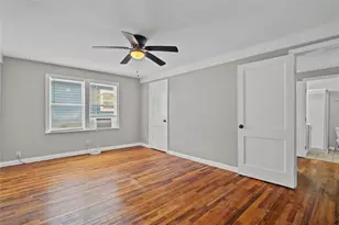 4020 Ave O 1/2, Galveston, TX 77550 - Photo 4