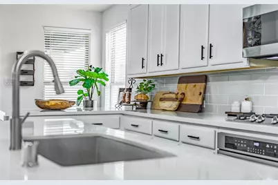 7018 Pondhawk Dr, Katy, TX 77493 - Photo 18