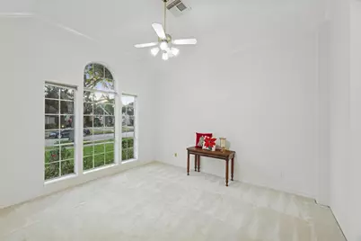 2021 Castlewind Court, League City, TX 77573 - Photo 8