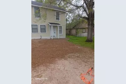 310 S Pumphrey Street, Edna, TX 77957 - Photo 1
