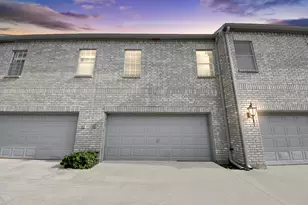 554 Wilcrest Dr, Houston, TX 77042 - Photo 26