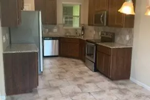 3411 Country Club Blvd, Montgomery, TX 77356 - Photo 2