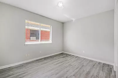 9478 Carmalee Street, Houston, TX 77075 - Photo 16