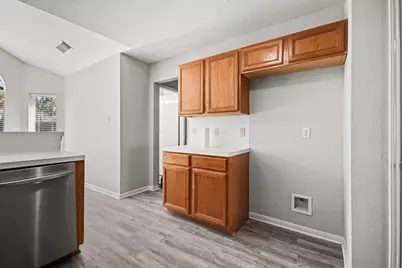 9478 Carmalee Street, Houston, TX 77075 - Photo 8