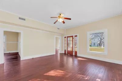 758 S Jefferson Street, La Grange, TX 78945 - Photo 8