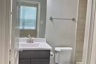 4219 W Bayou Maison Cir, Dickinson, TX 77539 - Photo 16