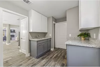 211 Big Hollow Lane, Houston, TX 77042 - Photo 26