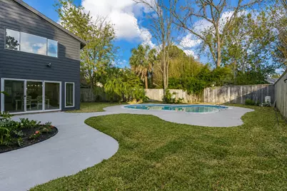 211 Big Hollow Lane, Houston, TX 77042 - Photo 36