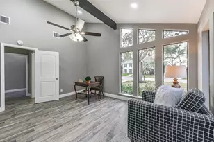 211 Big Hollow Ln, Houston, TX 77042 - Photo 26