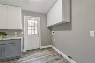 211 Big Hollow Ln, Houston, TX 77042 - Photo 28
