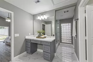 211 Big Hollow Ln, Houston, TX 77042 - Photo 22