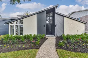 211 Big Hollow Ln, Houston, TX 77042 - Photo 38