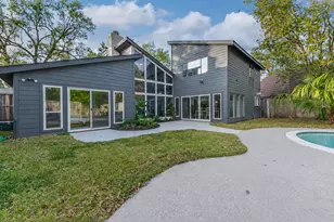 211 Big Hollow Ln, Houston, TX 77042 - Photo 36