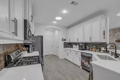 71 Molitar, Trinity, TX 75862 - Photo 14