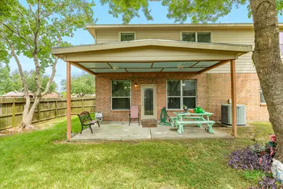 201 N Golden Oak Drive, Texas City, TX 77591 - Photo 30