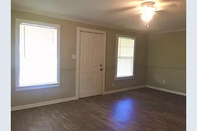 306 E 32nd Street, Houston, TX 77018 - Photo 2