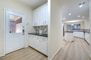 2327 Centerbrook Ln, Katy, TX 77450 - Photo 10