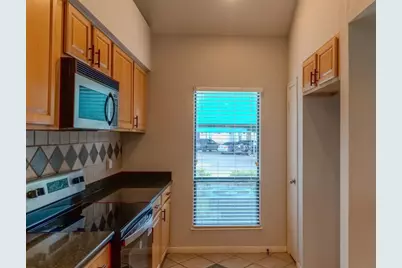 4144 Greystone Way #702, Sugar Land, TX 77479 - Photo 4