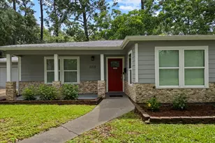 3715 Bayou Cir, Dickinson, TX 77539 - Photo 6