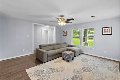 3715 Bayou Circle, Dickinson, TX 77539 - Photo 4