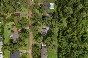 3715 Bayou Cir, Dickinson, TX 77539 - Photo 42