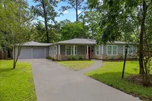 3715 Bayou Cir, Dickinson, TX 77539 - Photo 1