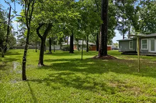 3715 Bayou Cir, Dickinson, TX 77539 - Photo 36