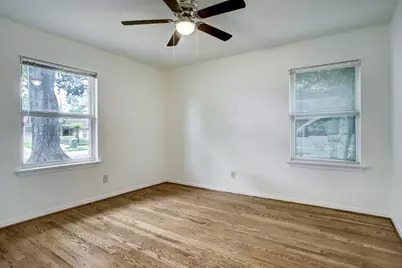 3807 Murworth Drive, Houston, TX 77025 - Photo 8