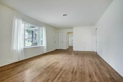 3807 Murworth Drive, Houston, TX 77025 - Photo 4