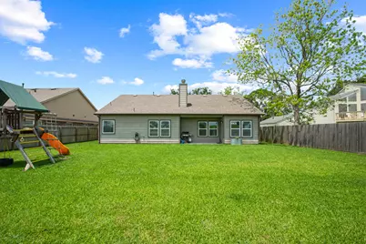 233 Twin Lakes Boulevard, West Columbia, TX 77486 - Photo 38