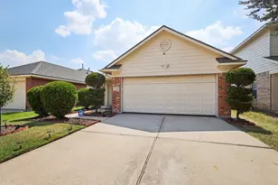 1631 Bonnyton Ln, Houston, TX 77014 - Photo 2