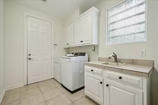 14227 Flower Creek Ln, Houston, TX 77077 - Photo 30