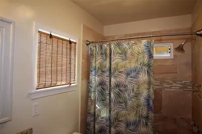 808 Broadway, Galveston, TX 77550 - Photo 30