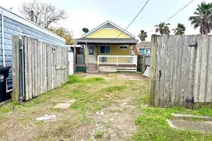 808 Broadway, Galveston, TX 77550 - Photo 34