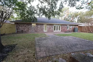 4839 McDermed Dr, Houston, TX 77035 - Photo 20