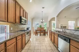 5807 Horseshoe Falls, Missouri City, TX 77459 - Photo 8