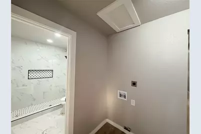 2209 Gano St #2, Houston, TX 77009 - Photo 4