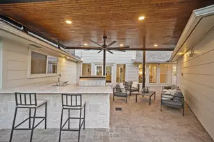 11618 Brookspring Dr, Houston, TX 77077 - Photo 42