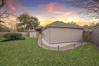 11618 Brookspring Drive, Houston, TX 77077 - Photo 44