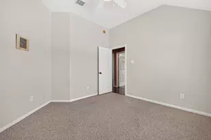 6323 Echo Lakes Ln, Missouri City, TX 77459 - Photo 8
