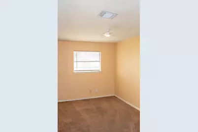 4826 Redfish Reef Drive, Bacliff, TX 77518 - Photo 16